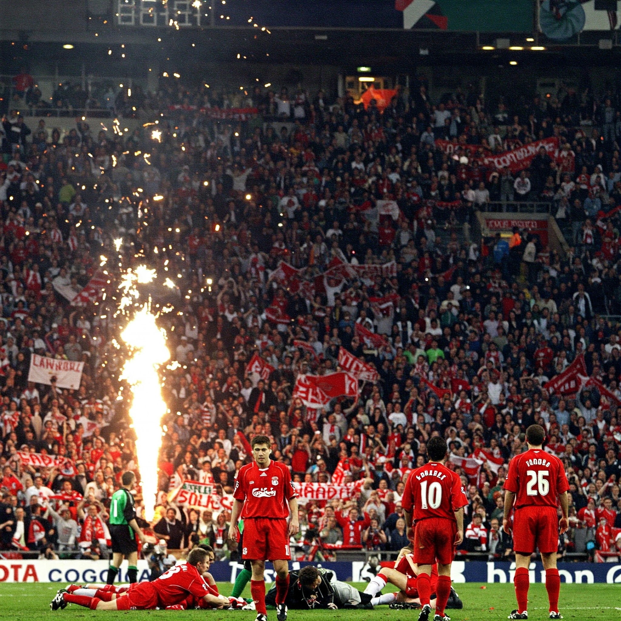 A Final Épica de 2005: Liverpool busca um empate improvável contra o Milan na Champions.